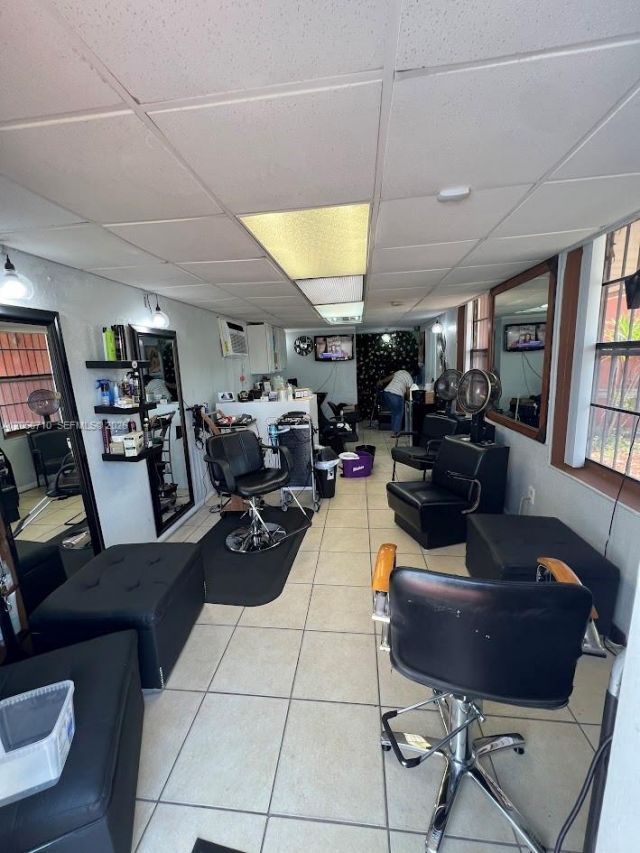 5720 W Hallandale Beach Blvd, West Park, FL 33023 Photo
