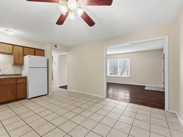 410 W Franklin Street , Unit 8, Waxahachie, TX 75165