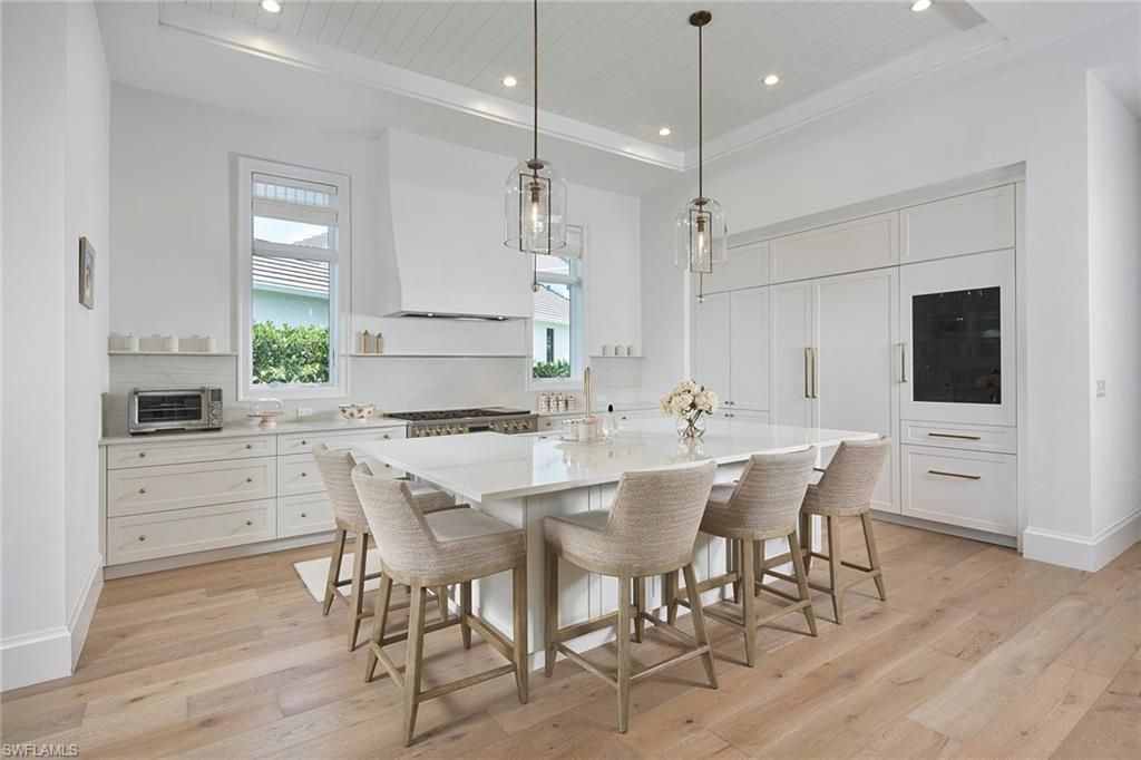 16764 Enclave Cir , Naples, FL 34110 Photo