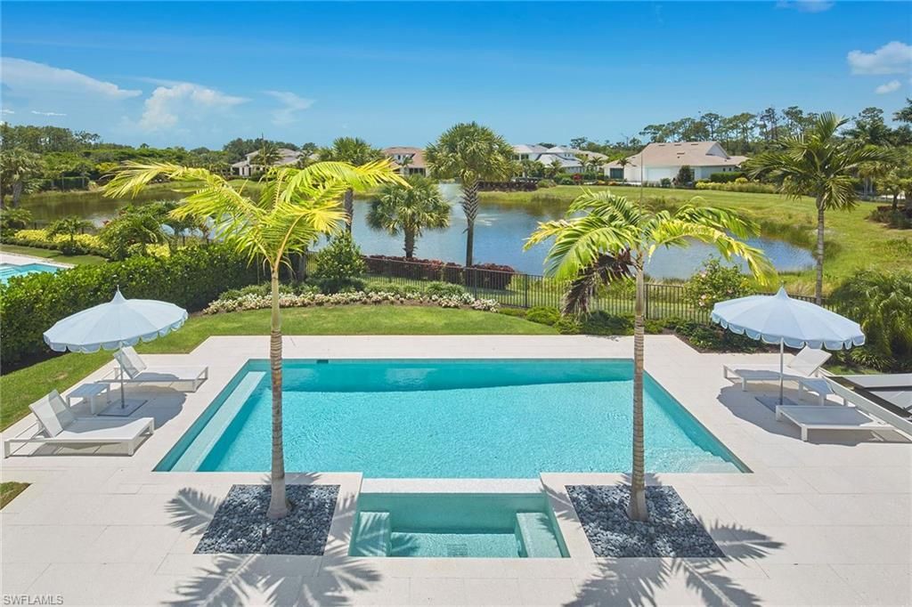 16764 Enclave Cir , Naples, FL 34110 Photo