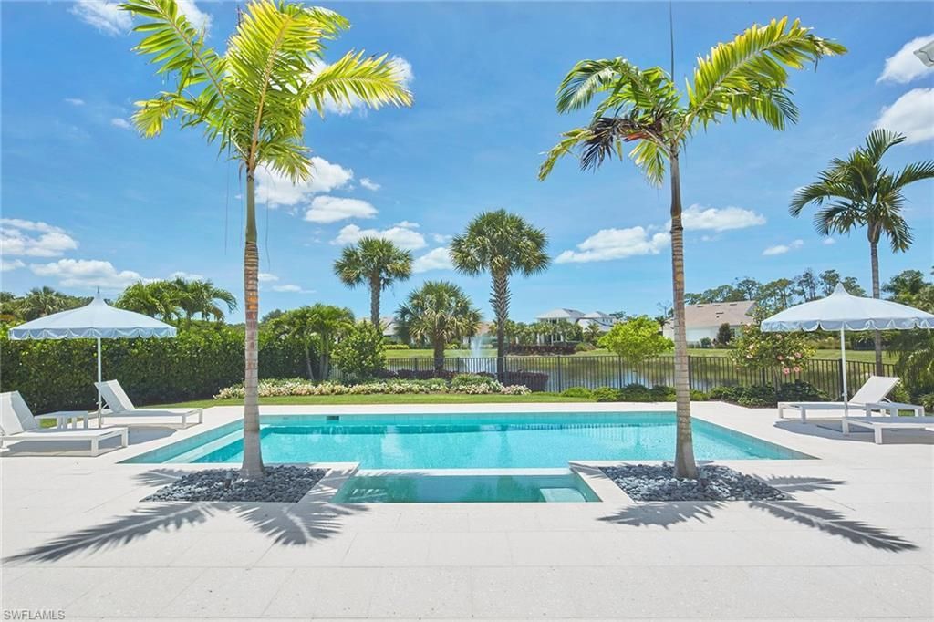 16764 Enclave Cir , Naples, FL 34110 Photo