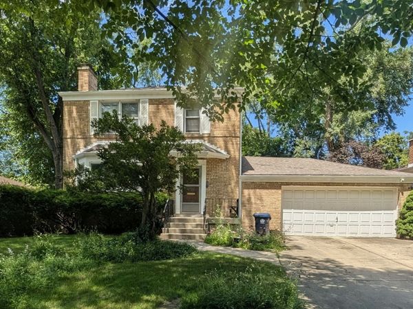 1621 Seward Street, Evanston, IL 60202