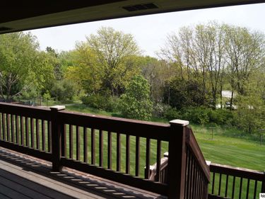 16303 Woodland Drive, Omaha, NE 68136