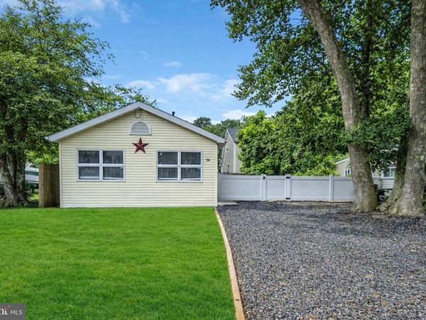 54 CENTRAL AVENUE , WARETOWN, NJ 08758