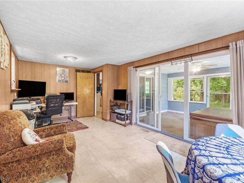 13099 Dorothy Drive, Chesterland, OH 44026 Photo 10