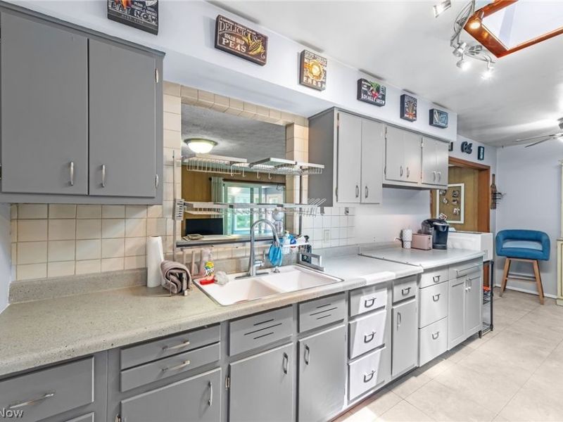 13099 Dorothy Drive, Chesterland, OH 44026 Photo 6