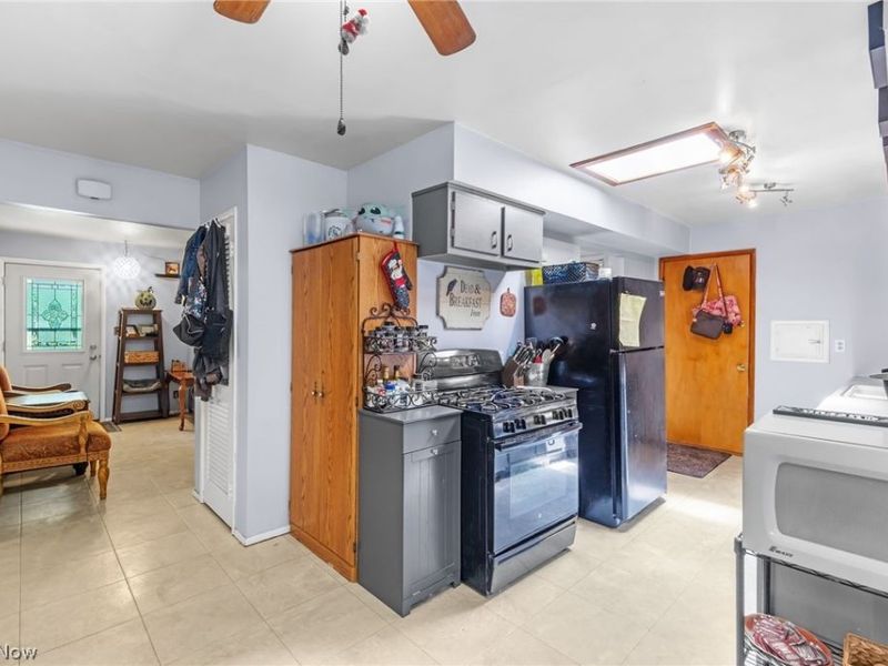 13099 Dorothy Drive, Chesterland, OH 44026 Photo 7