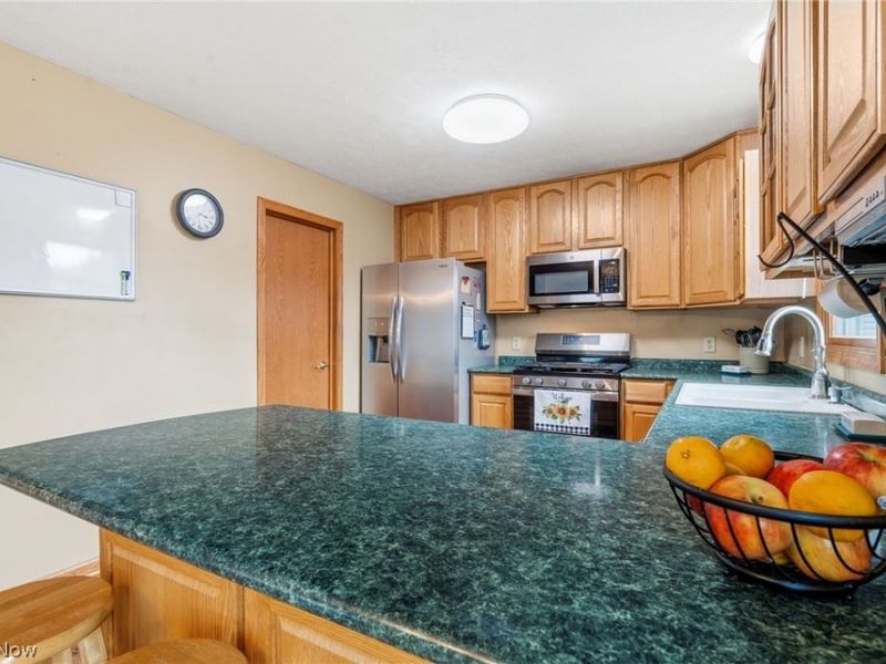 2245 Rio Grande Circle SE, Massillon, OH 44646 Photo 12