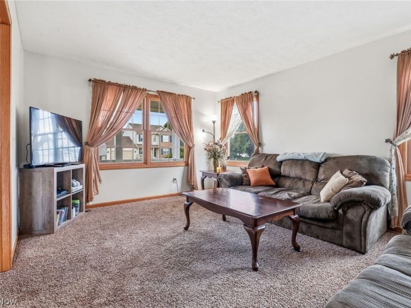 2245 Rio Grande Circle SE, Massillon, OH 44646 Photo 7