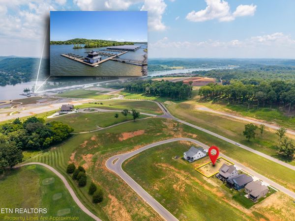 1462 Black Bear Circle, Loudon, TN 37774