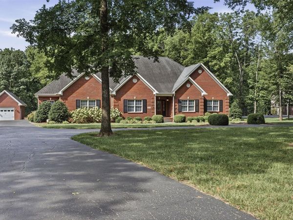 3413 Amber Court , Bowling Green, KY 42104
