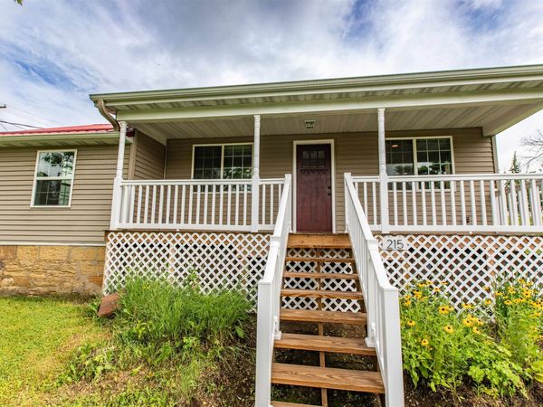 215 5th Street, Mineral Point, WI 53565