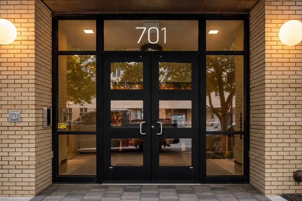701 N Hudson Avenue, Unit 304, Oklahoma City, OK 73102 Main Photo