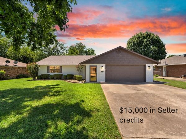 1508 SE S Street, Bentonville, AR 72712
