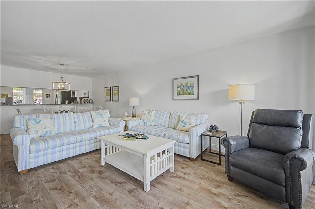7065 Dennis Cir, Unit F103, Naples, FL 34104 Photo