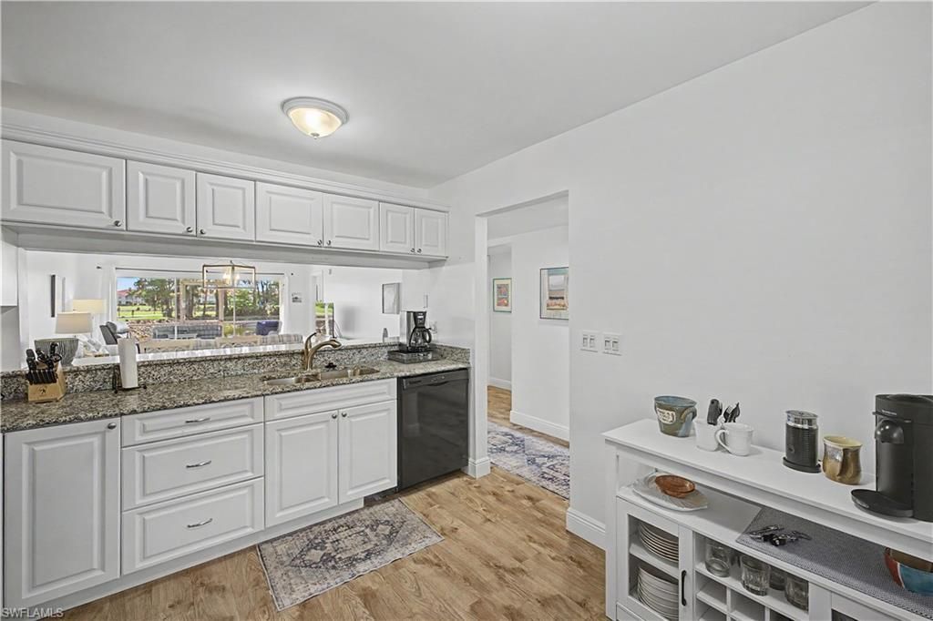 7065 Dennis Cir, Unit F103, Naples, FL 34104 Photo