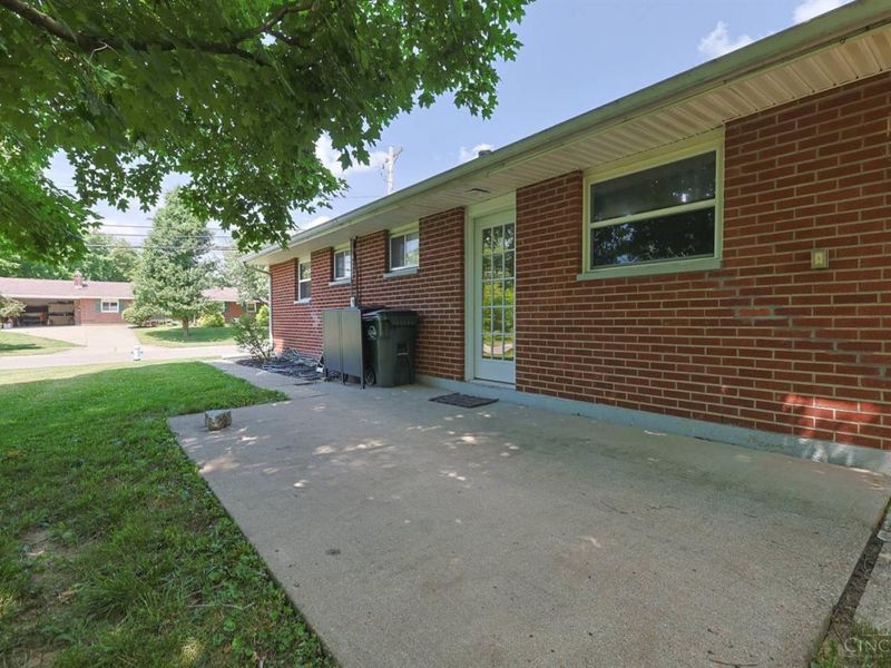 849 Hartz Drive, Lebanon, OH 45036 Photo 23