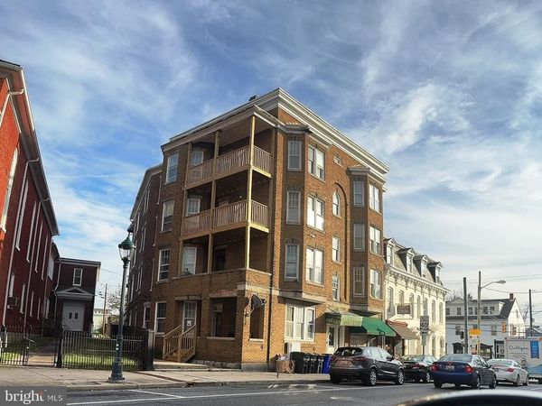 154-158 S POTOMAC , HAGERSTOWN, MD 21740