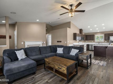 1407 Talking Sparrow Drive, Sparks, NV 89441 Photo