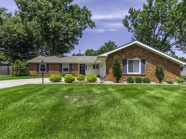 6815 Forestwood Drive, Fort Wayne, IN 46815