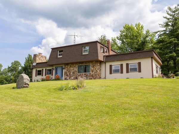 577 N St Rd 1, Farmland, IN 47340