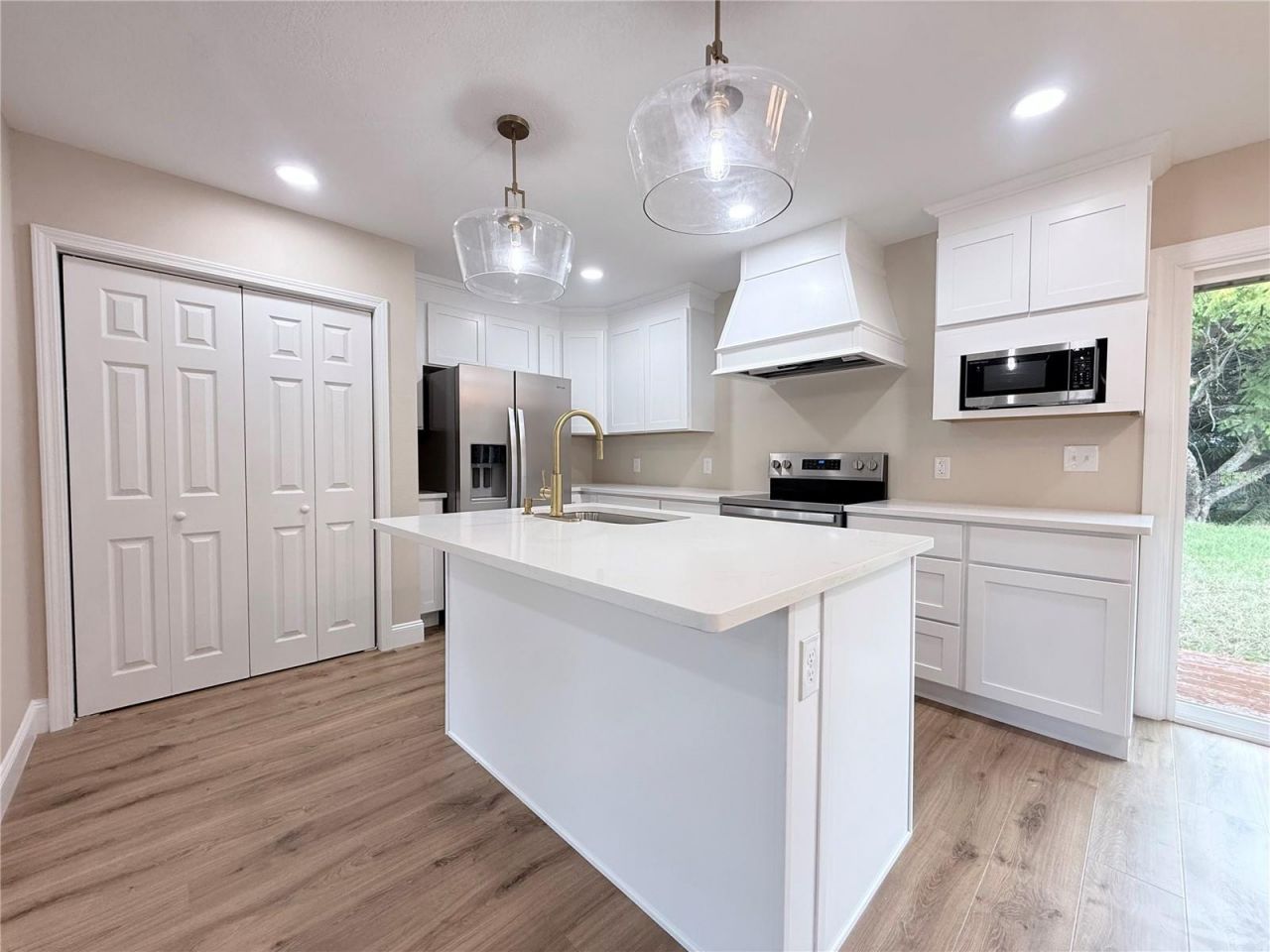 1427 Murillo Loop, Ruskin, FL 33570 Photo
