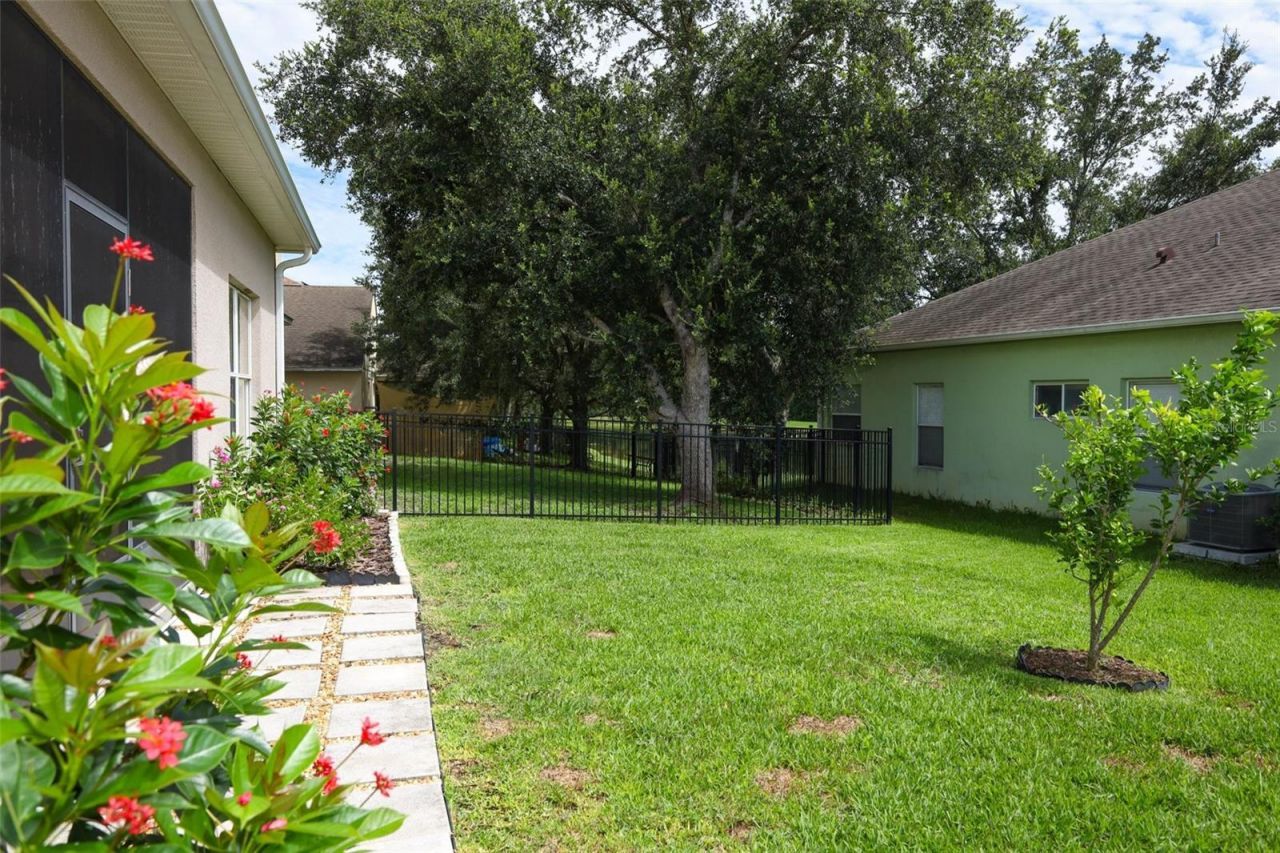 4715 Aguila Place, Orlando, FL 32826 Photo