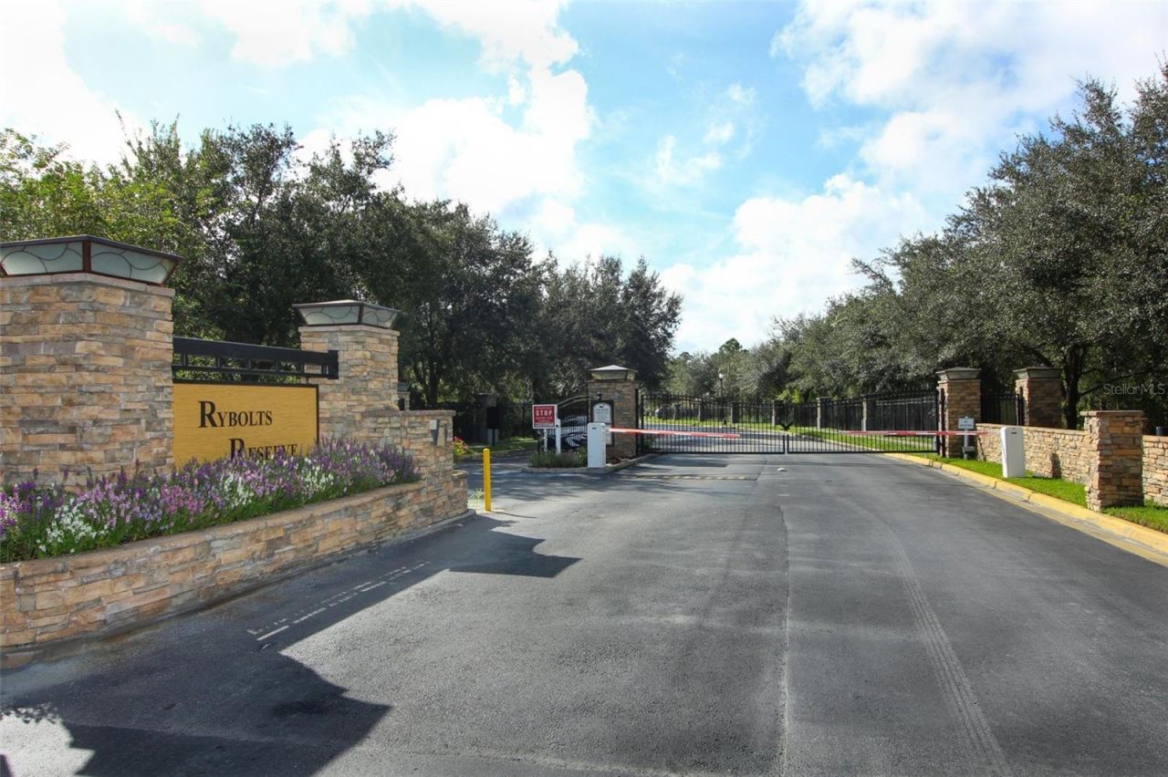 4715 Aguila Place, Orlando, FL 32826 Photo