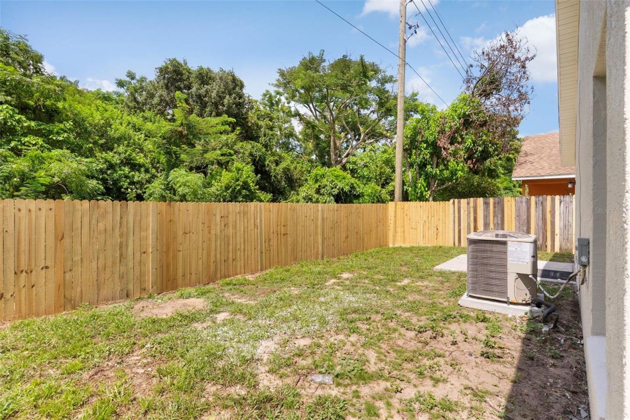 5459 Seedling Lane, Orlando, FL 32811 Photo