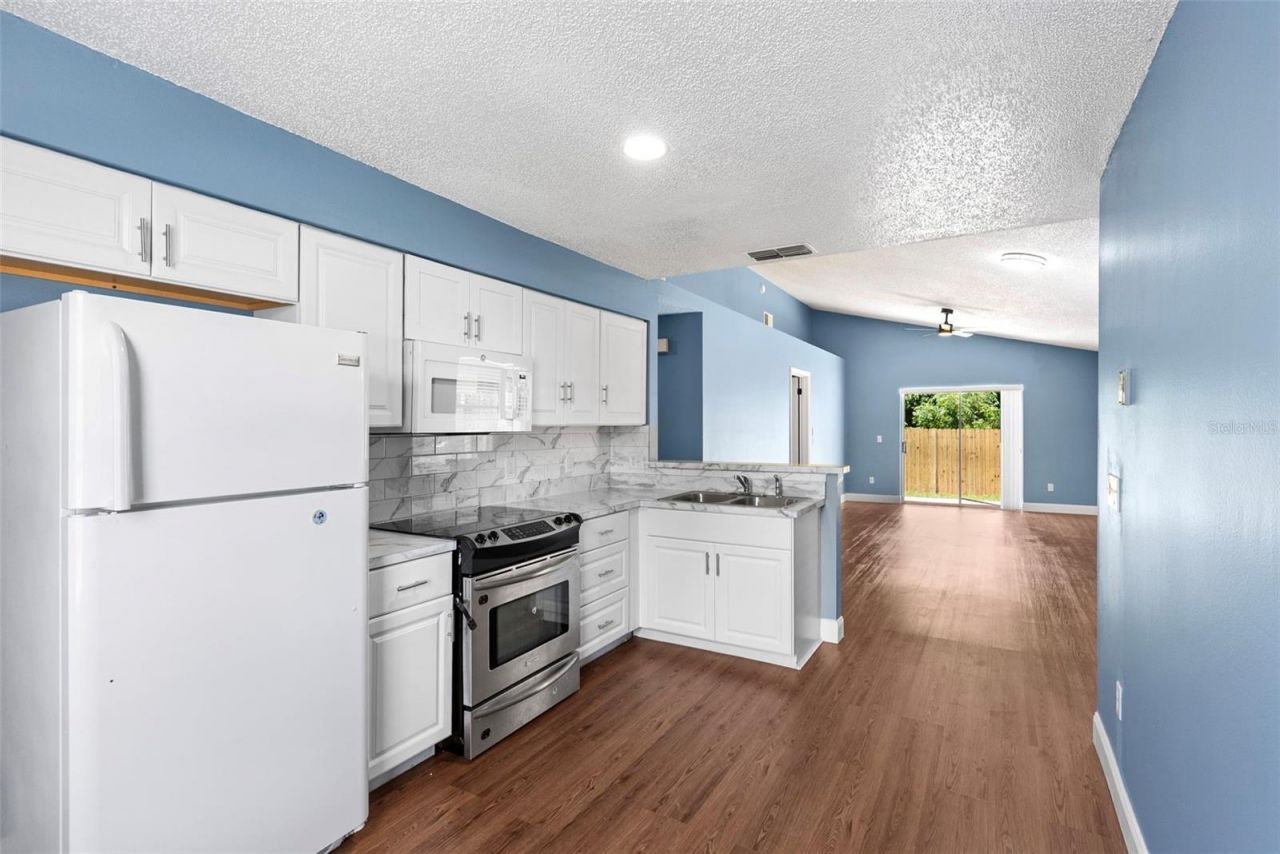 5459 Seedling Lane, Orlando, FL 32811 Photo