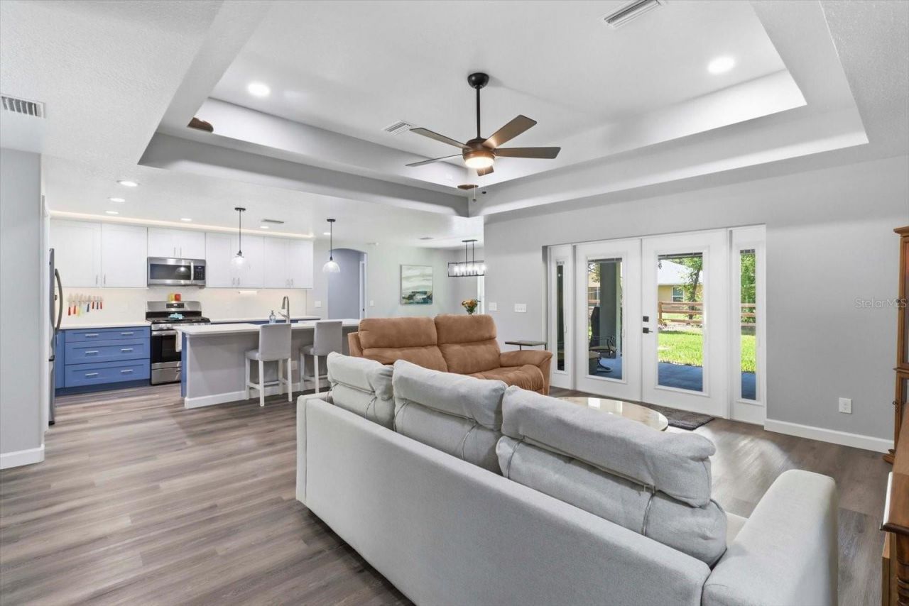 232 E Falcon Street, Dunnellon, FL 34434 Photo