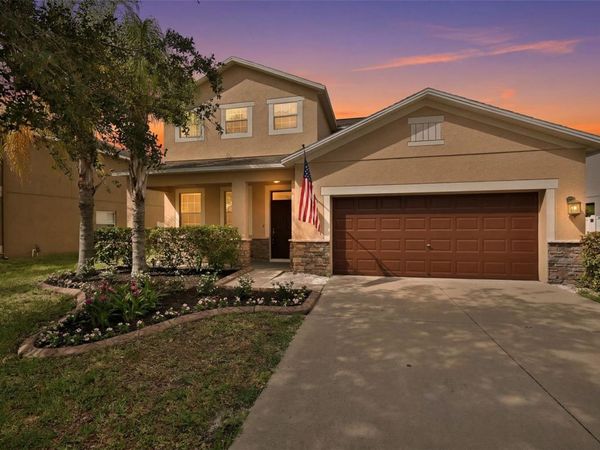10811 KIRKWALL PORT DRIVE , WIMAUMA, FL 33598