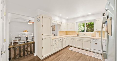 6050 Kenneth Way, Auburn, CA 95602 Photo