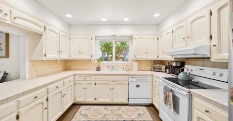 6050 Kenneth Way, Auburn, CA 95602 Photo