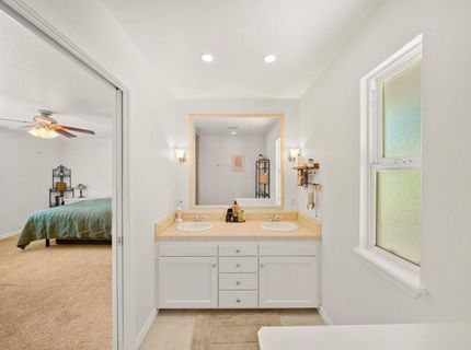 6050 Kenneth Way, Auburn, CA 95602 Photo
