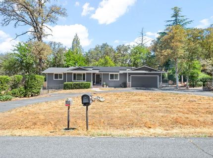 6050 Kenneth Way, Auburn, CA 95602 Photo