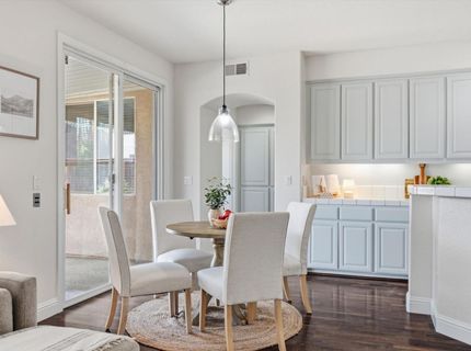 9445 Brookmont Ct, Elk Grove, CA 95624 Photo