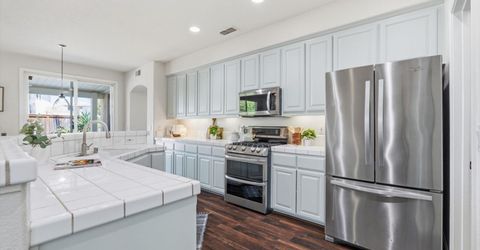 9445 Brookmont Ct, Elk Grove, CA 95624 Photo