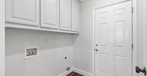 9445 Brookmont Ct, Elk Grove, CA 95624 Photo