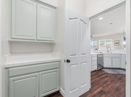 9445 Brookmont Ct, Elk Grove, CA 95624 Photo