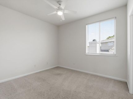 9445 Brookmont Ct, Elk Grove, CA 95624 Photo