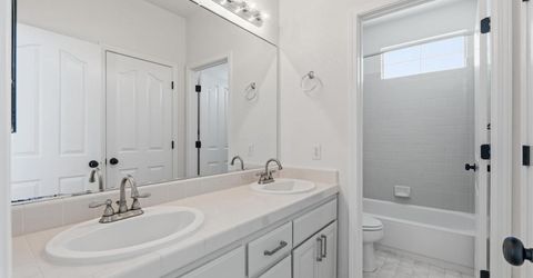 9445 Brookmont Ct, Elk Grove, CA 95624 Photo