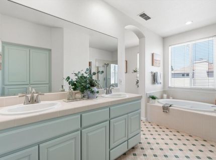 9445 Brookmont Ct, Elk Grove, CA 95624 Photo