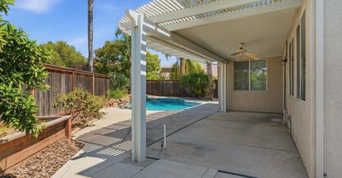 9445 Brookmont Ct, Elk Grove, CA 95624 Photo