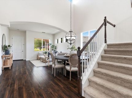 9445 Brookmont Ct, Elk Grove, CA 95624 Photo