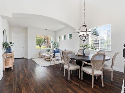 9445 Brookmont Ct, Elk Grove, CA 95624 Photo