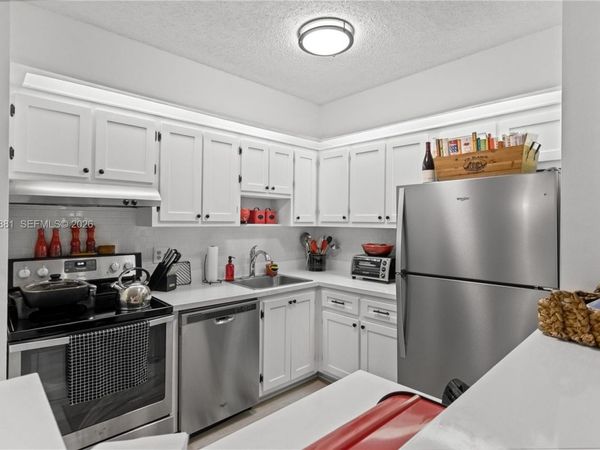 9930 S Belfort Cir, Unit 105, Tamarac, FL 33321