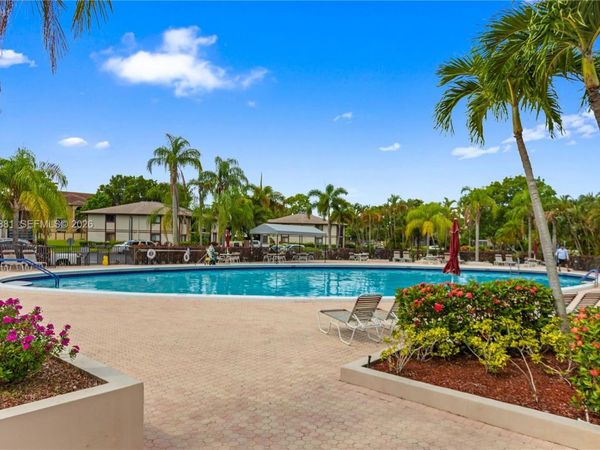9930 S Belfort Cir, Unit 105, Tamarac, FL 33321