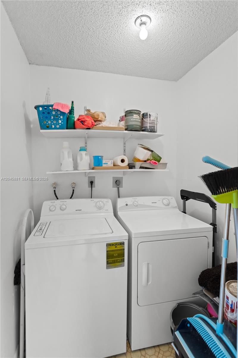 9930 S Belfort Cir, Unit 105, Tamarac, FL 33321 Photo
