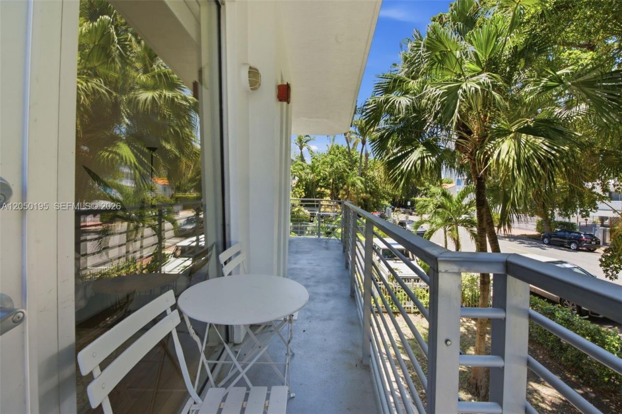 945 Michigan Ave , Unit 3, Miami Beach, FL 33139 Photo